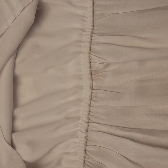 New white dress - Picture 6 of 6